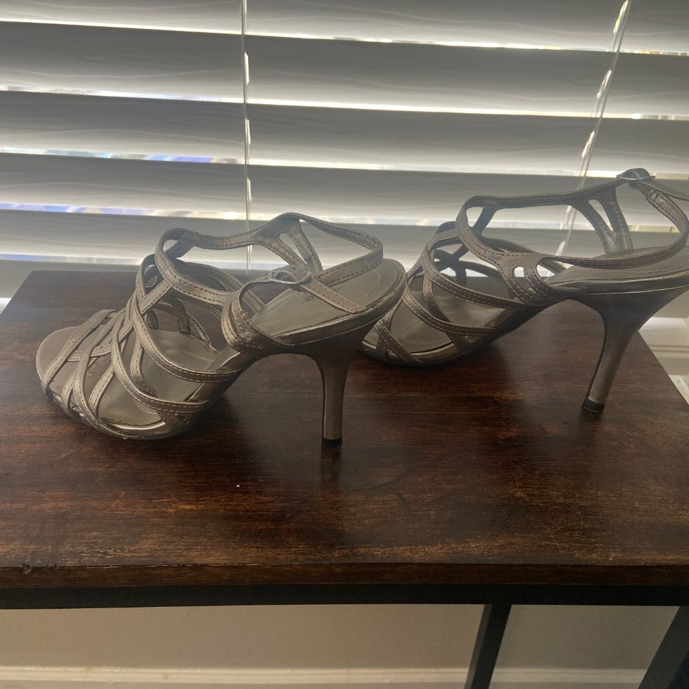 APT 9 Pewter Strappy Heels